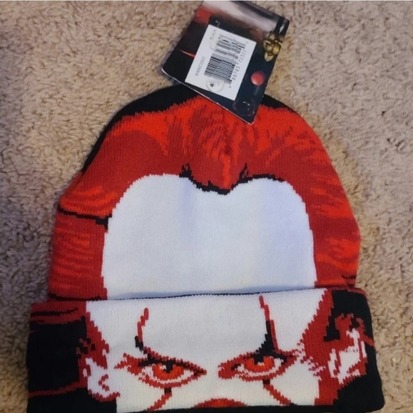 Pennywise Flip Beanie - Picture 3 of 3